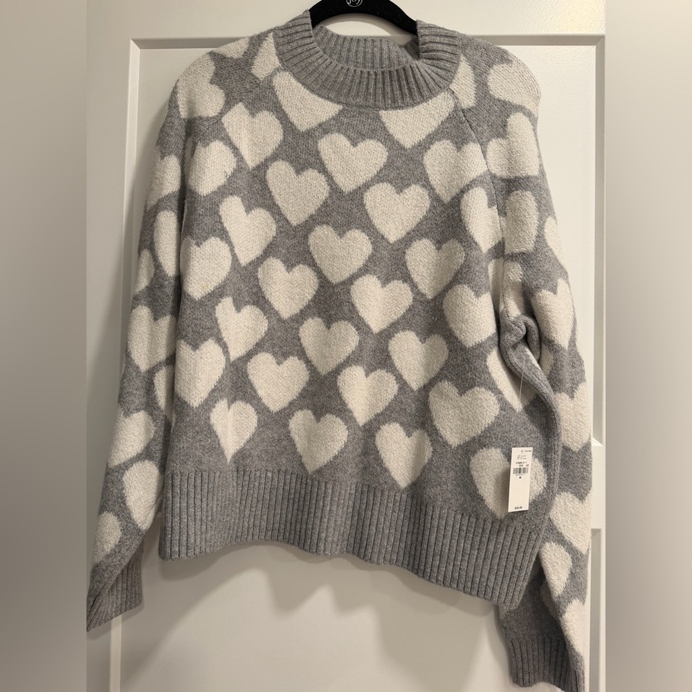 Old Navy Gray and Cream Heart Sweater